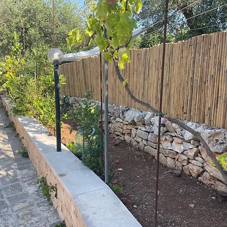 Trullo Ronzicchio 別荘 *